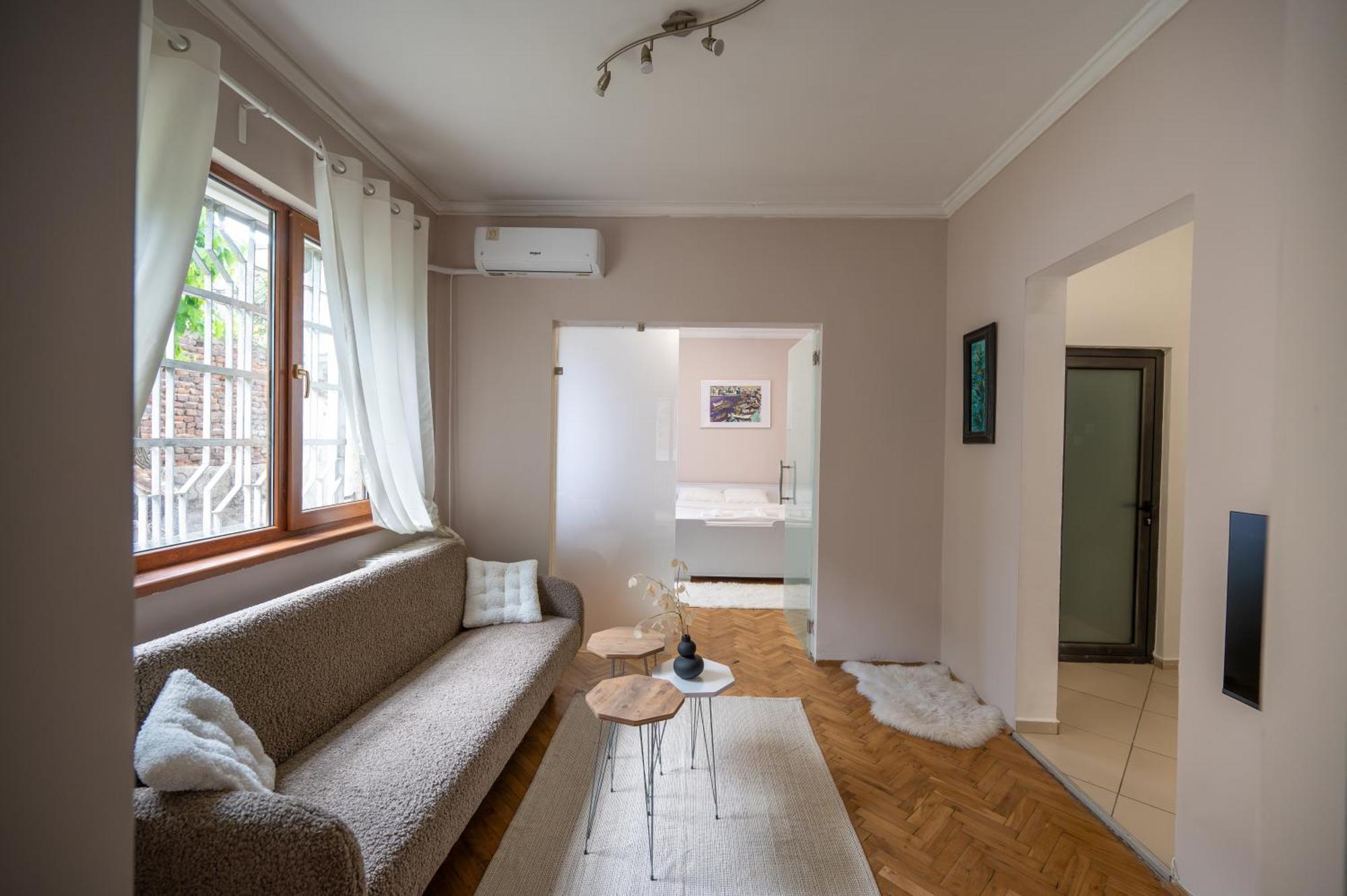Beautiful Two-Bedroom Apartment In City Center Sófia Exterior foto
